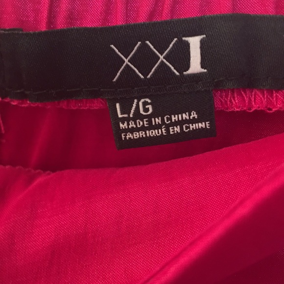 Fun Little Fuschia Mini Dress by XXI NWT!!! Size L - Picture 3 of 3